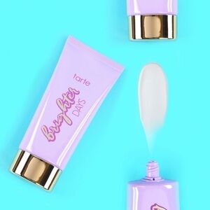 Tarte Brighter Days Highlighting
Moisturizer Full Size 50 ml NWOT